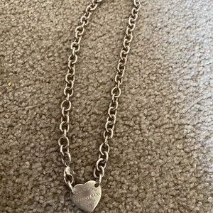 Tiffany’s necklace
